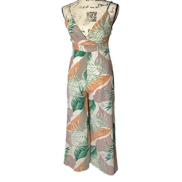 Blue Blush Tropical Print Jumpsuit Sleeveless Spaghetti Straps Cropped Wide Leg - Picture 1 of 15